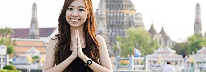 Anjali Mudra is a Universal Buddhist Greeting —— Not “Namaste” (A Counterpoint from a Contributor/Reader)