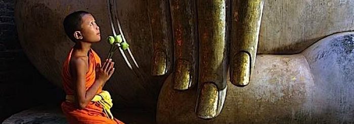 Padmasambhava: The Eight Great Qualities of Taking Refuge; Taking Refuge in the Three Precious Jewels, the Defining Practice of Buddhism, and How it Can Rescue Us From All Dangers.