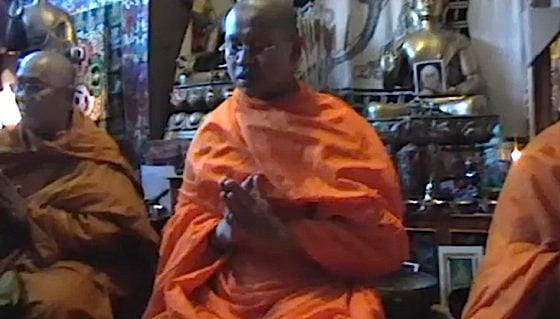 Buddha Weekly 0Monks praying blessing Buddhism Buddha Chanting emptiness of prayer