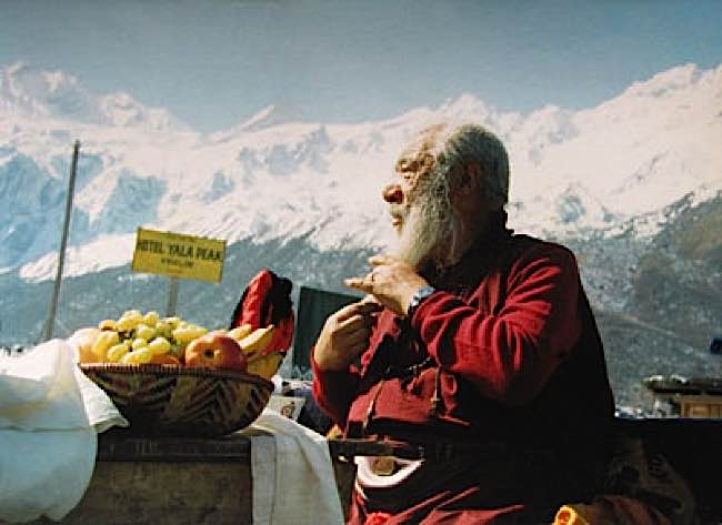 His Holiness Khabje Chatral Sangye Dorje was an outspoken advocate of vegetarianism.