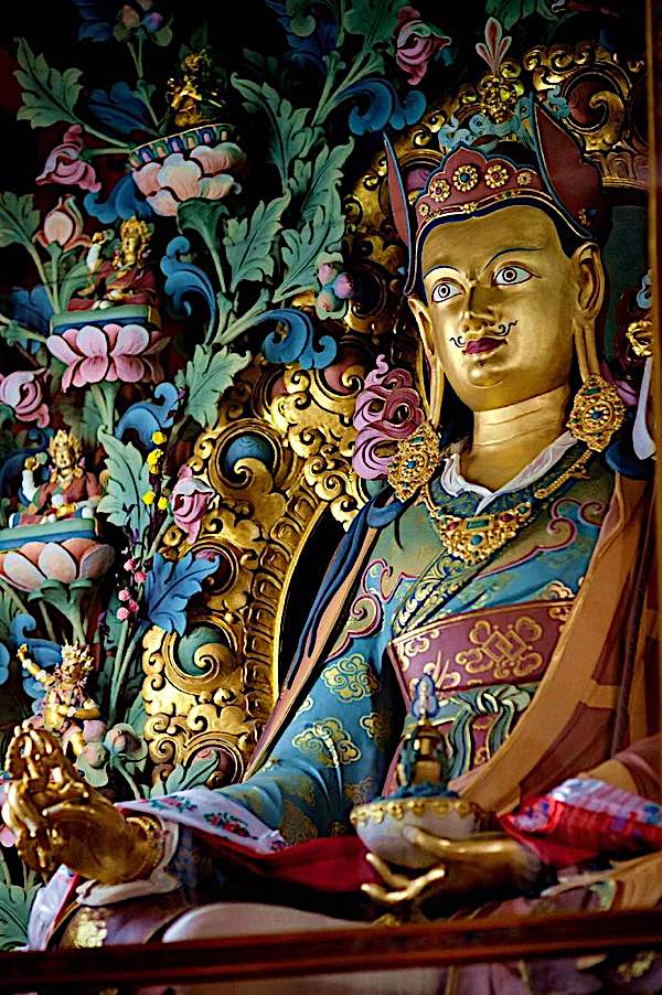 Buddha Weekly Guru Rinpoche Padmasambhava statue beautiful Buddhism