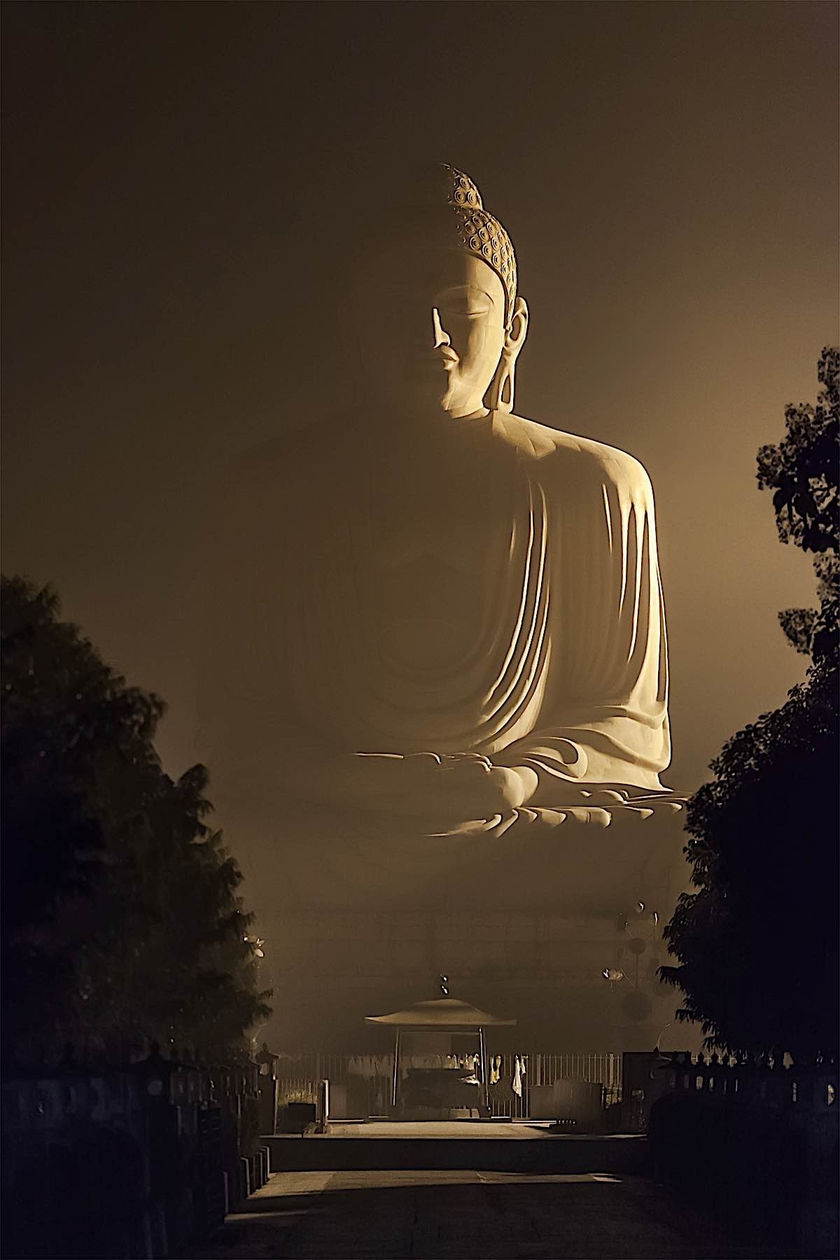 Buddha Weekly 80 foot high Buddha in Bodhgaya Buddhism