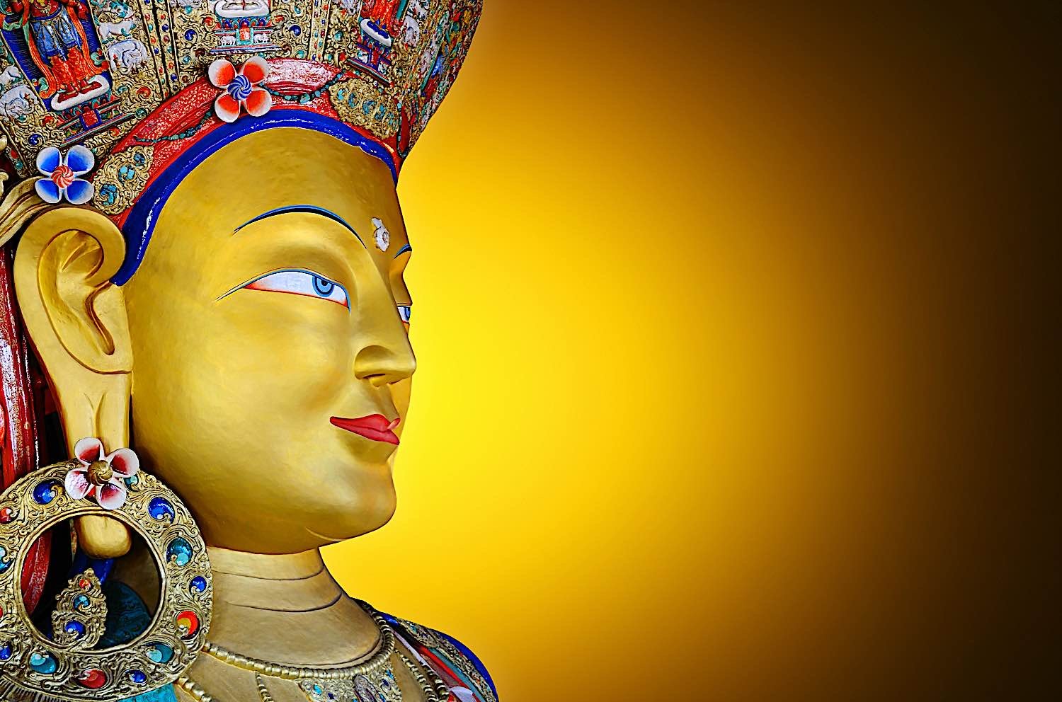 Buddha Weekly Close up of Maitreaya Buddha dreamstime l 27041244 Buddhism