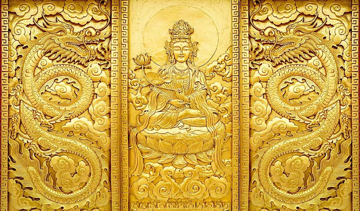 Buddha Weekly Guan Yin Dragon golden Dreamstime xxl 103683361 Buddhism