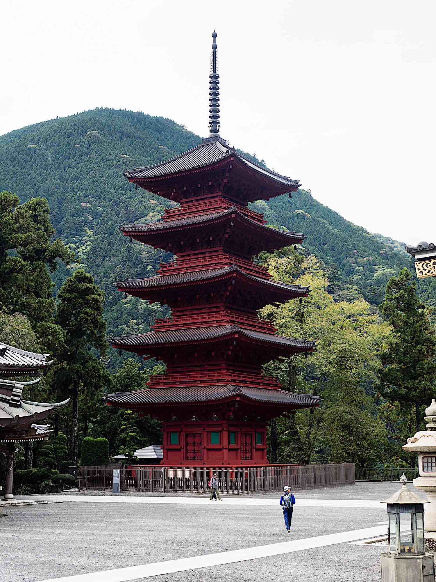 Buddha Weekly Pagoda on the grounds of Minobusan Kuonji head temple of Nichiren in Minobu Japan dreamstime l 159979457 Buddhism