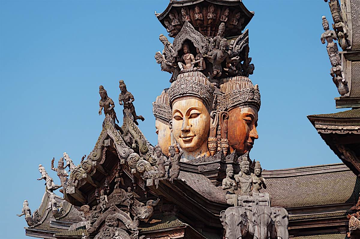 Buddha Weekly Sanctuary of Truth Pattaya Thailand dreamstime xxl 34324874 Buddhism