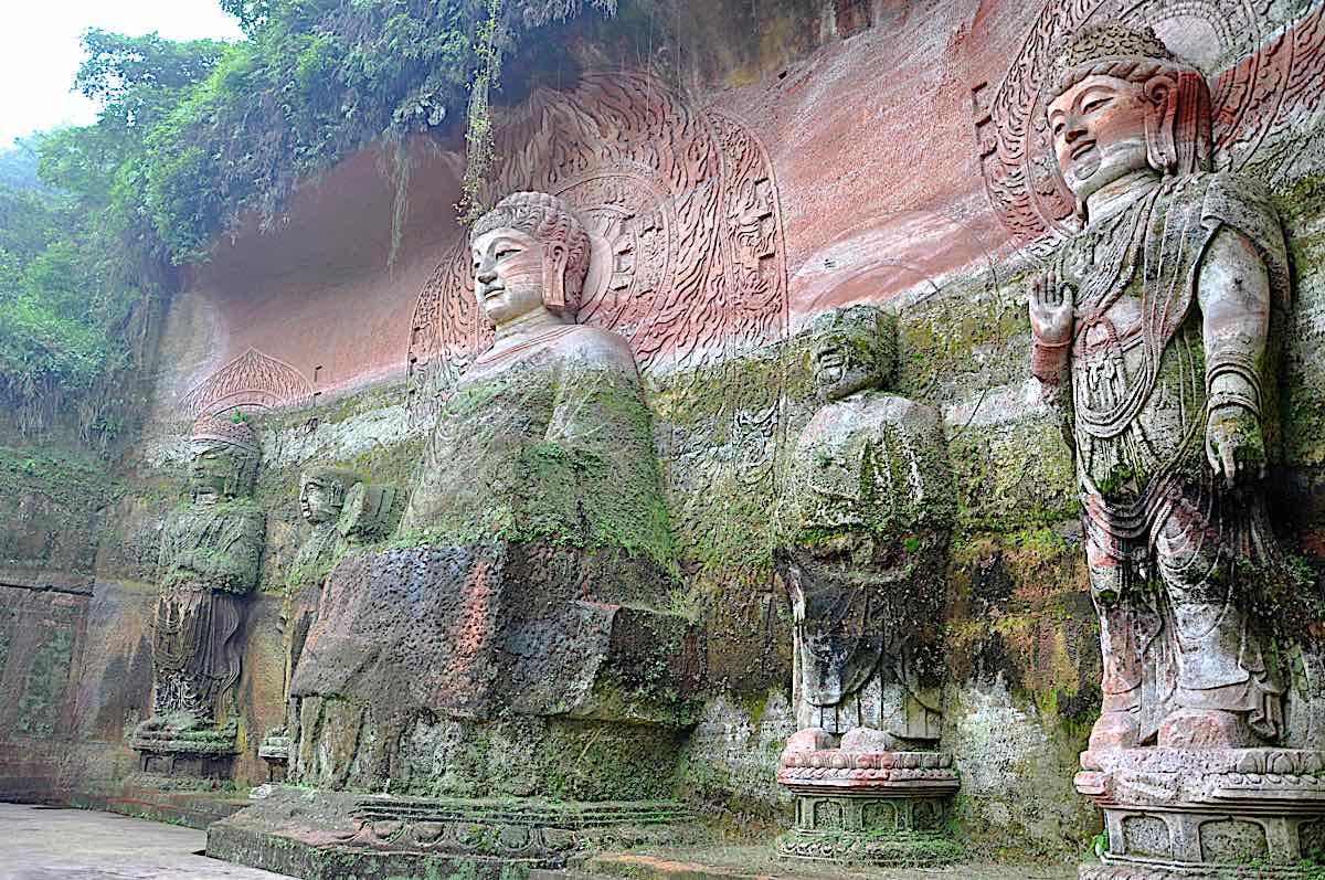 Buddha Weekly Vairocana Buddha in the Cave in Leshan China dreamstime l 25718909 Buddhism