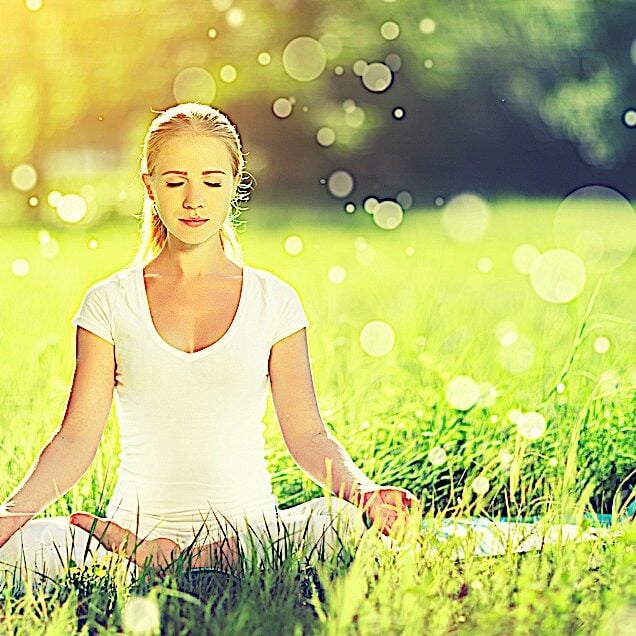 Remaining mindful and meditation can help with weight loss and health.