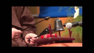 lets chant amituofo and benefit